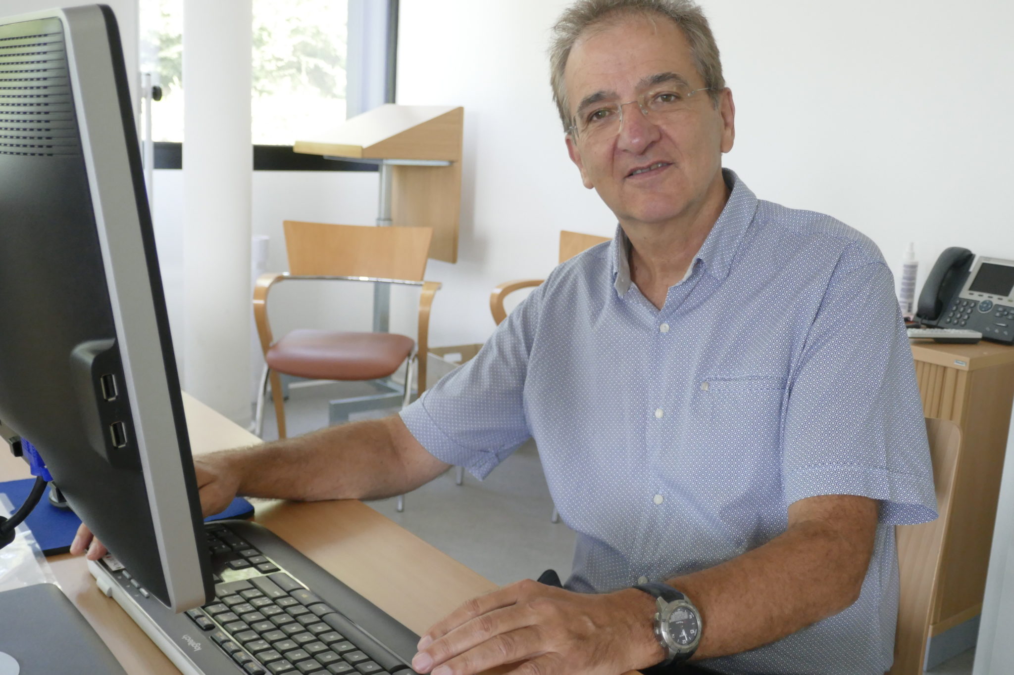 « Le tabagisme a fortement diminué grâce aux mesures prises par le gouvernement. » Pascal Bovet Professeur associé, Université de Lausanne.